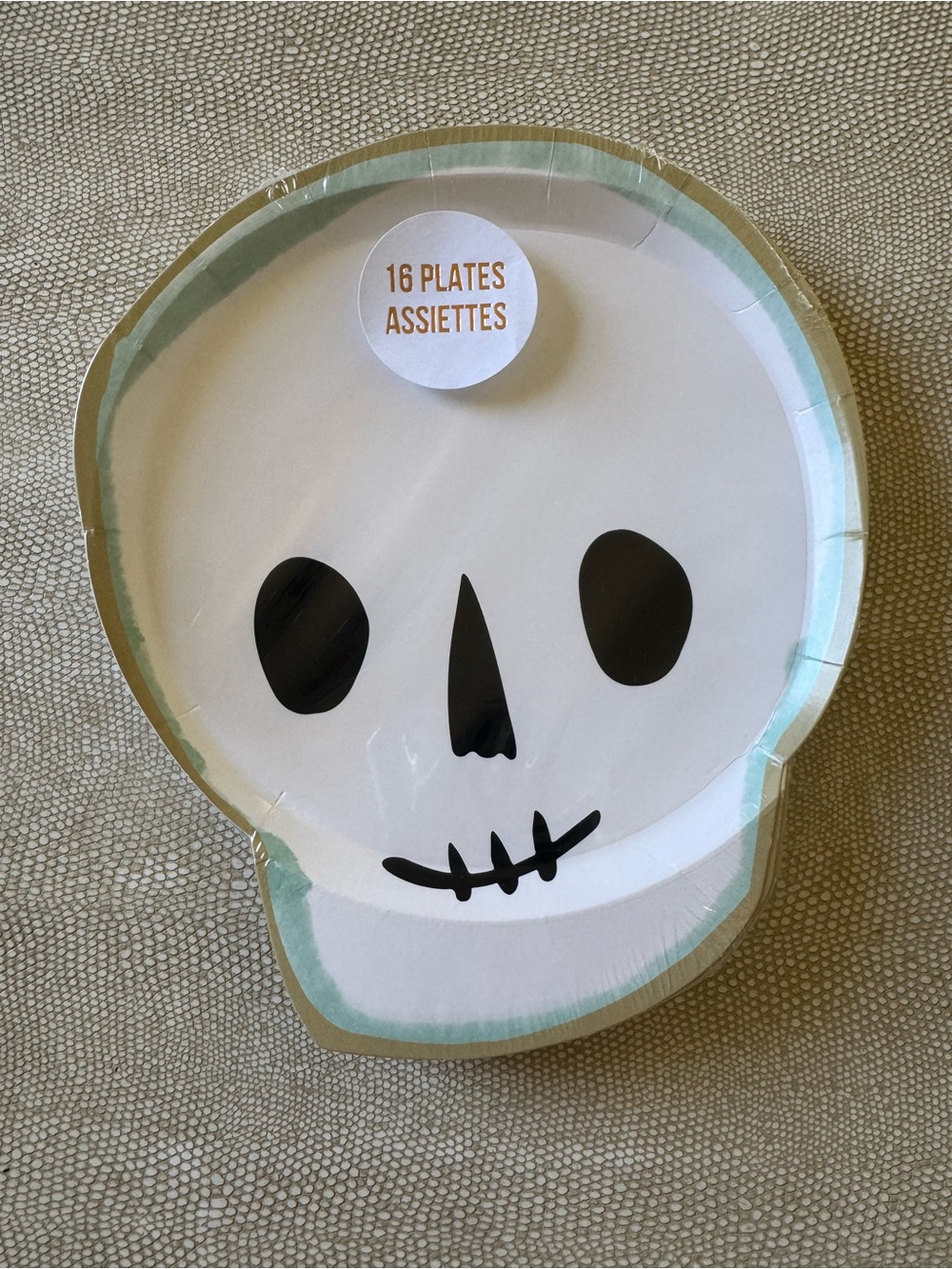 Meri Meri It's Halloween Skull Paper Plates Set of 16 NEW